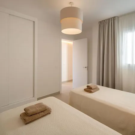 Sol By Realsuites Lanzarote Апартаменты